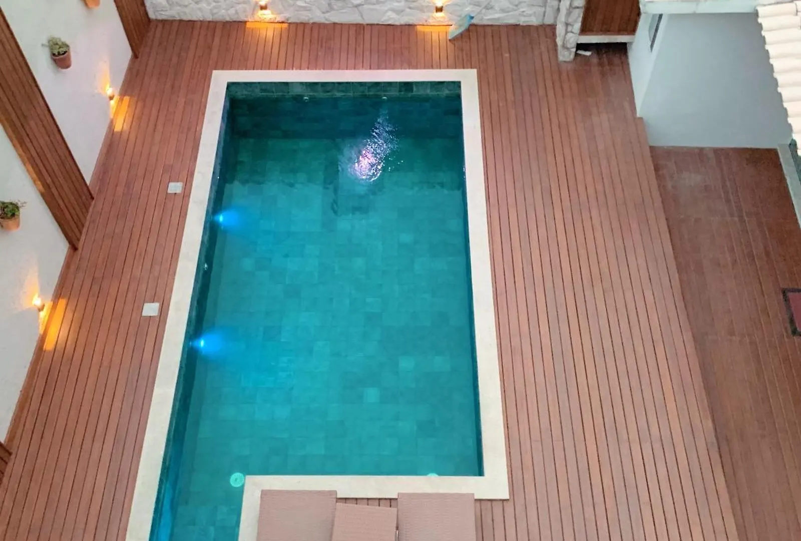 Casa com piscina e acesso a pé à Praia do Santinho Florianópolis